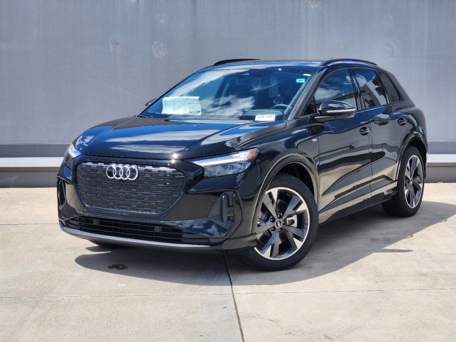 2024 Audi Q4 e-tron Vehicle Photo in SUGAR LAND, TX 77478