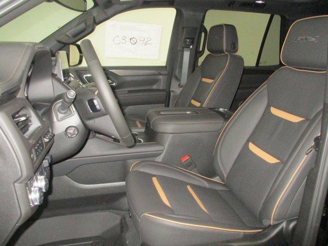 2024 GMC Yukon Vehicle Photo in BATTLE CREEK, MI 49037-8454