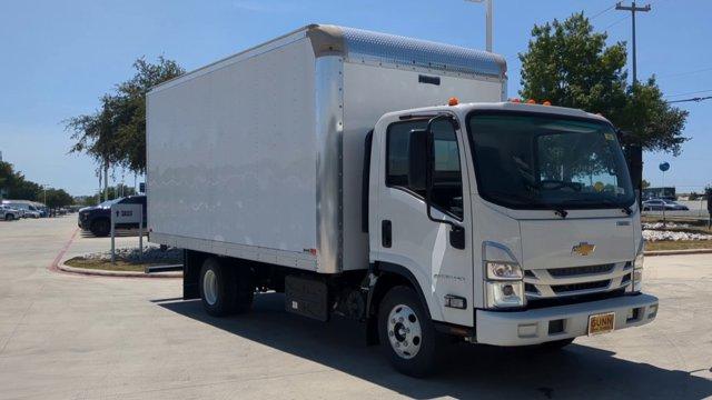 2024 Chevrolet 4500 HD LCF Diesel Vehicle Photo in SELMA, TX 78154-1460