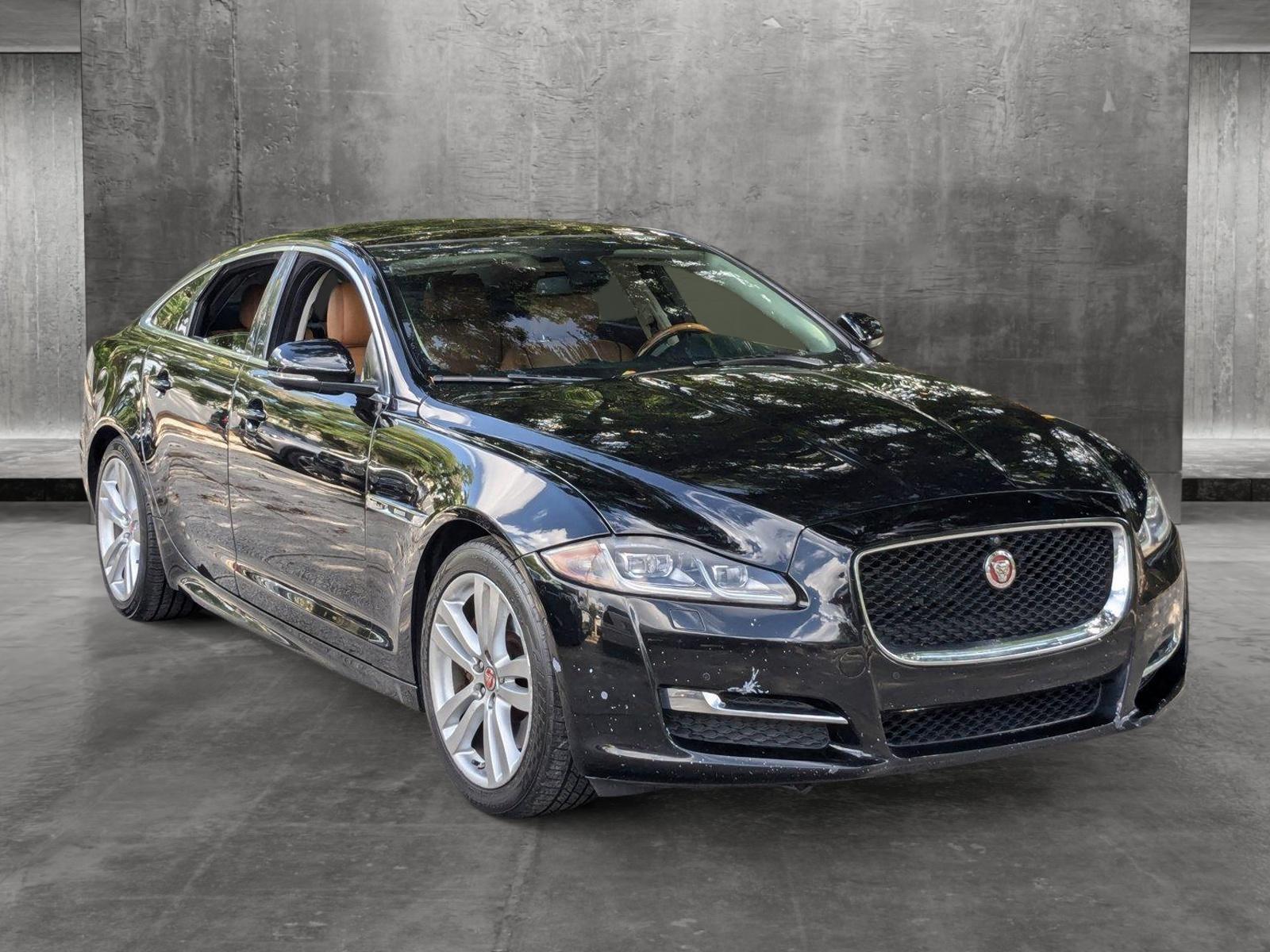 2017 Jaguar XJ Vehicle Photo in Maitland, FL 32751