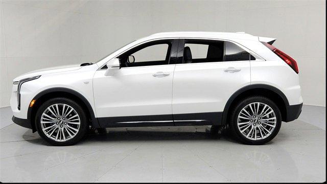 Used 2024 Cadillac XT4 Premium Luxury with VIN 1GYFZDR43RF209282 for sale in Dearborn, MI