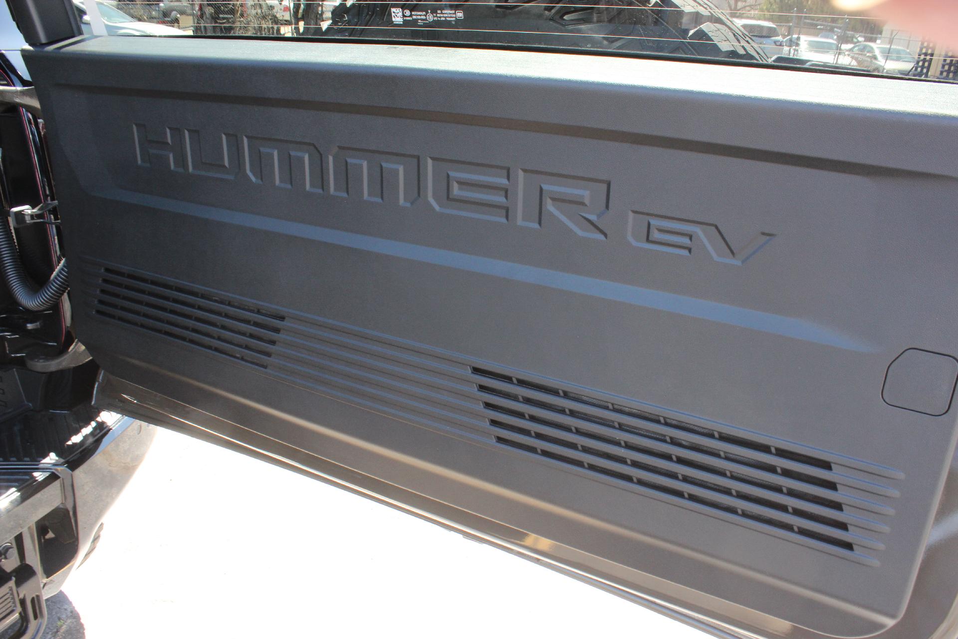 2024 GMC HUMMER EV SUV Vehicle Photo in AURORA, CO 80012-4011