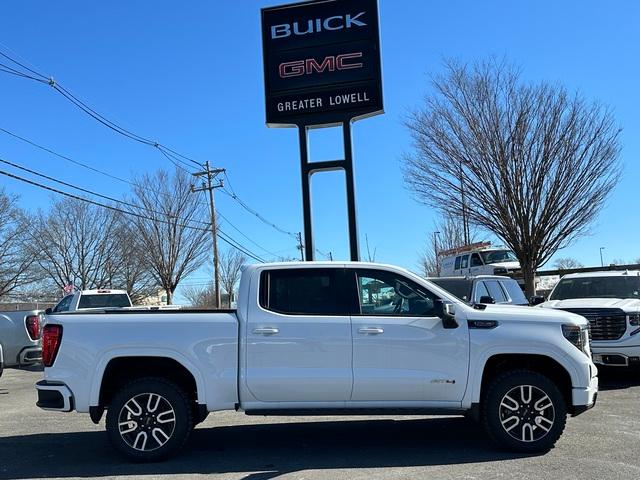 2024 GMC Sierra 1500 Vehicle Photo in LOWELL, MA 01852-4336