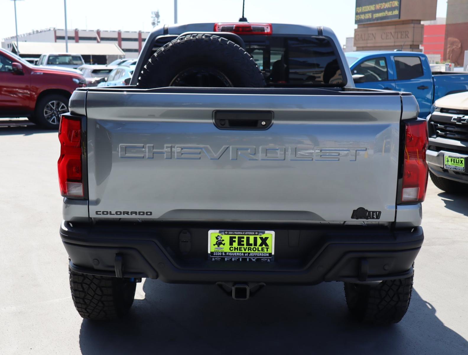 2024 Chevrolet Colorado Vehicle Photo in LOS ANGELES, CA 90007-3794