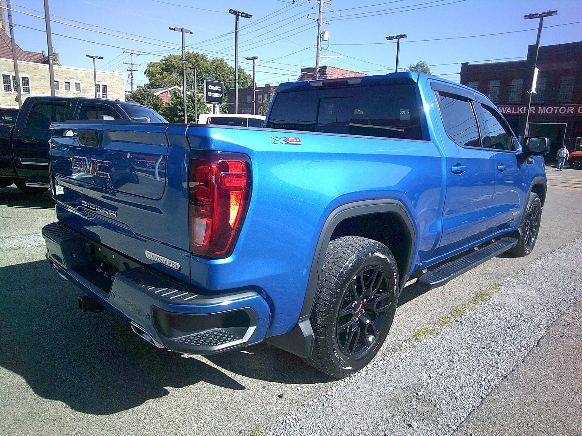 2022 GMC Sierra 1500 Vehicle Photo in KITTANNING, PA 16201-1536