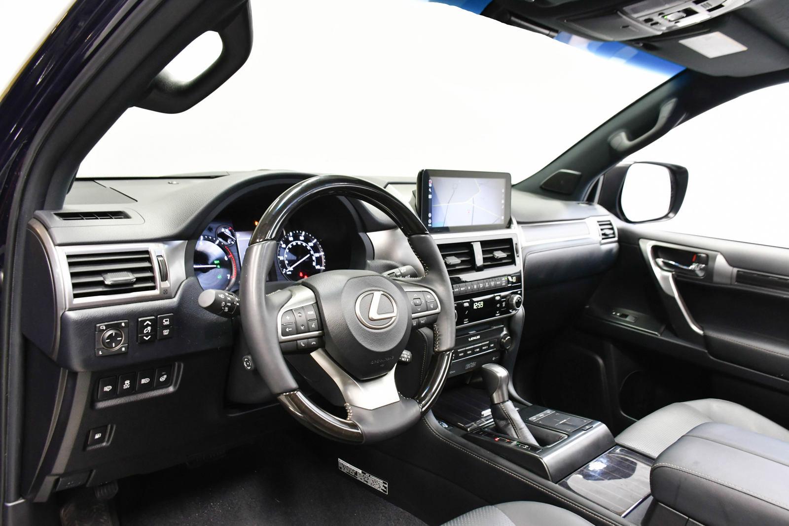 2023 Lexus GX 460 Vehicle Photo in DALLAS, TX 75235