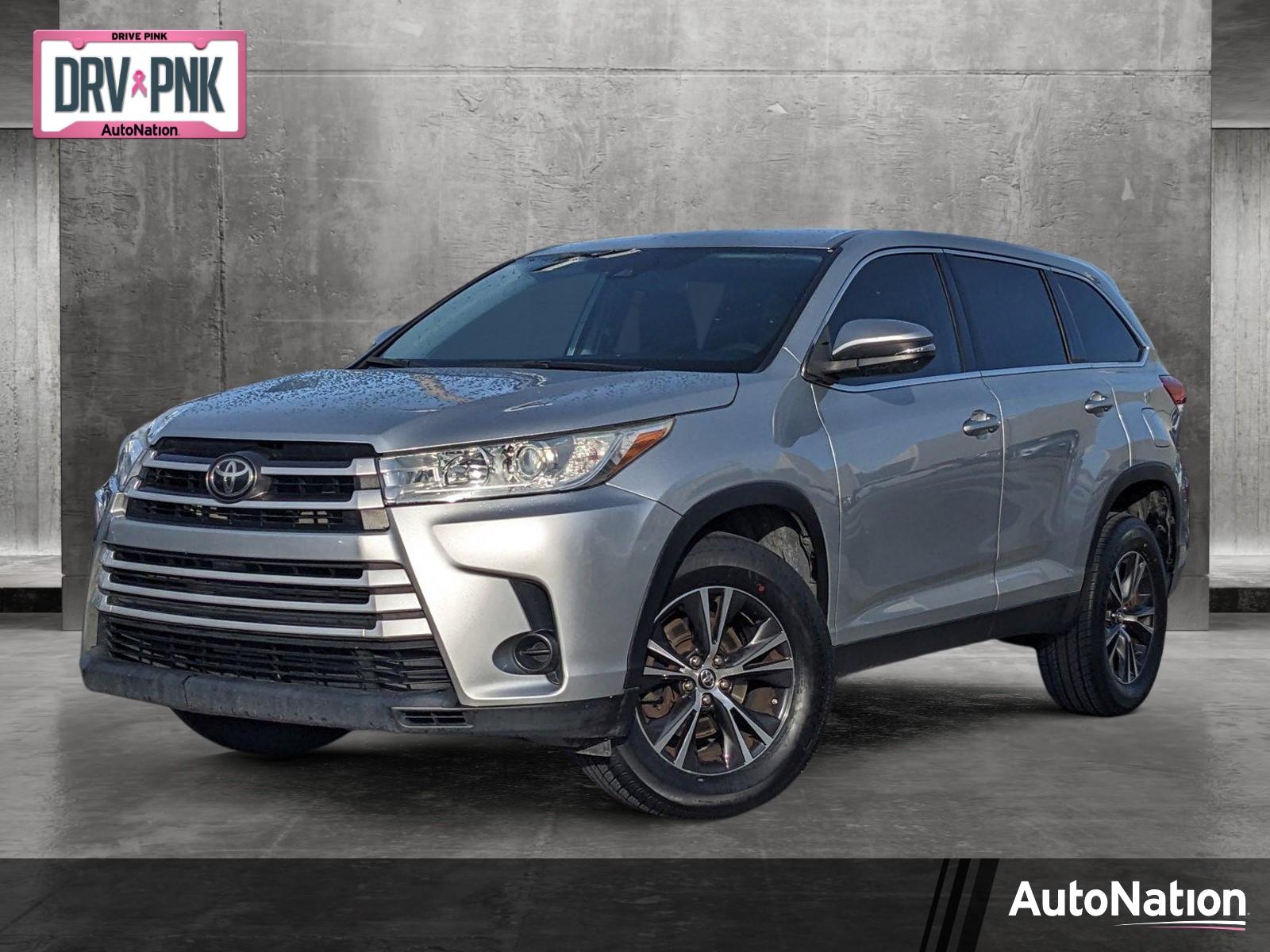 2019 Toyota Highlander Vehicle Photo in MIAMI, FL 33172-3015