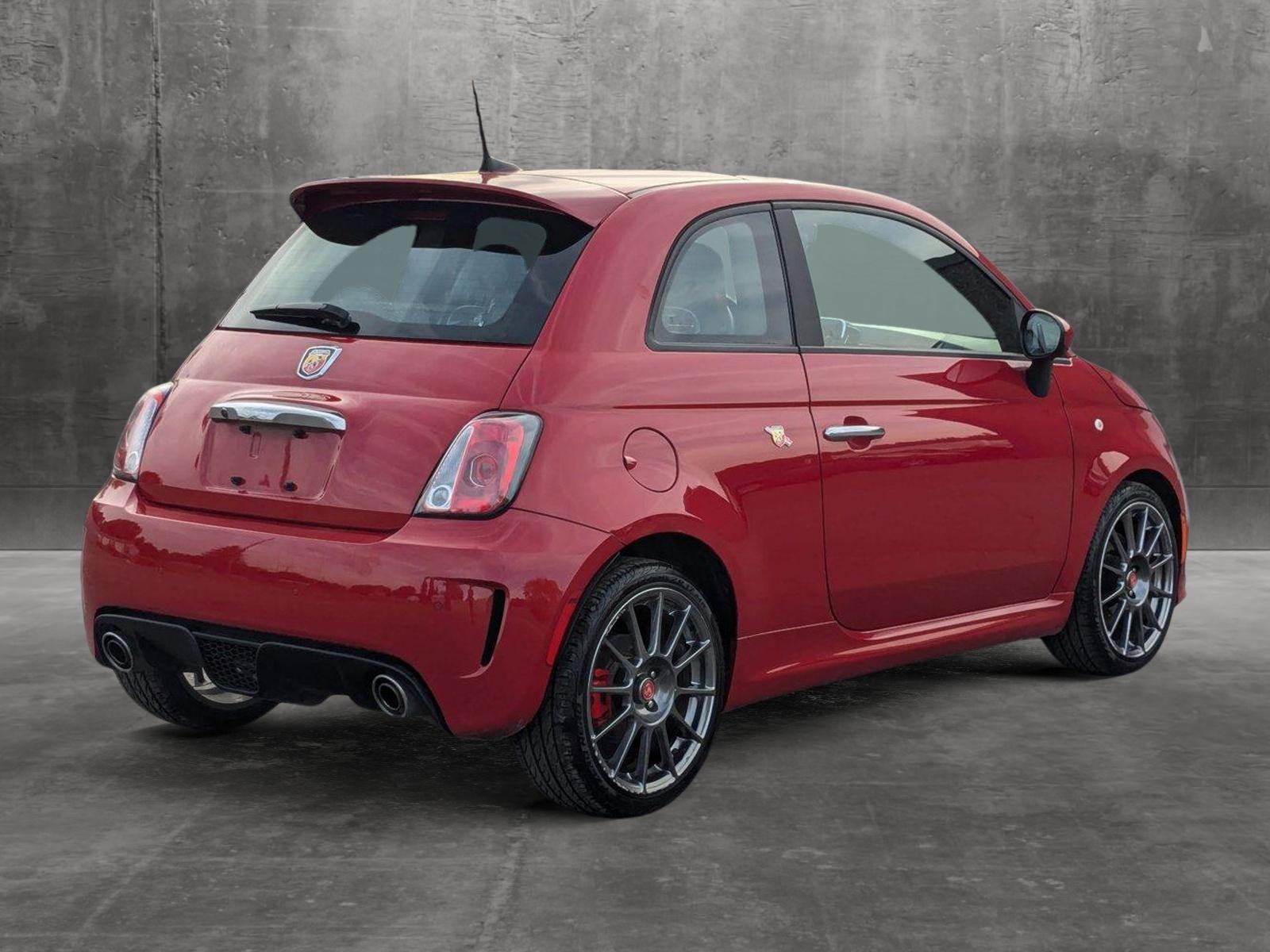 2019 FIAT 500 Vehicle Photo in Spokane Valley, WA 99206