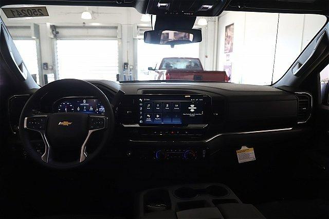 2025 Chevrolet Silverado 1500 Vehicle Photo in MEDINA, OH 44256-9001