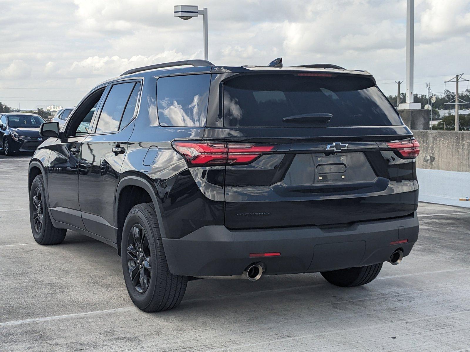 2022 Chevrolet Traverse Vehicle Photo in MIAMI, FL 33172-3015