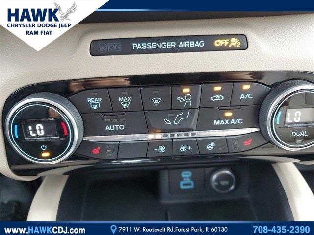 2021 Ford Escape Vehicle Photo in Saint Charles, IL 60174