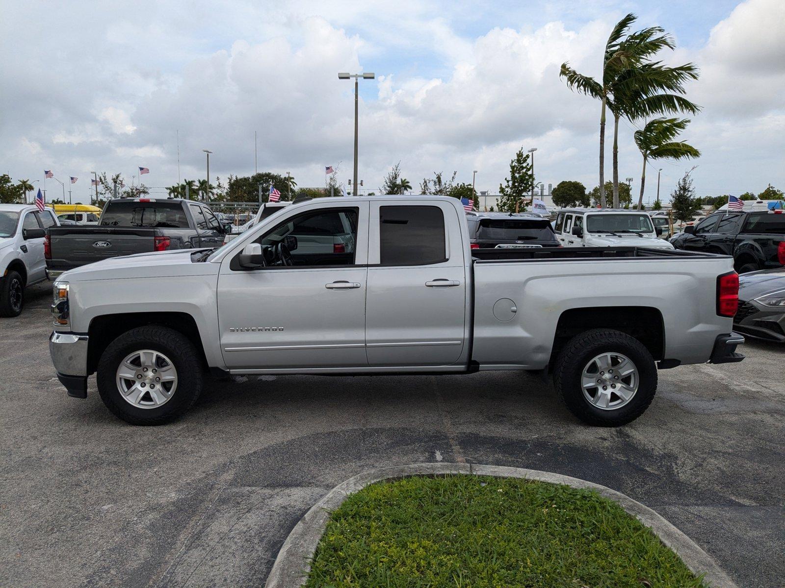 2018 Chevrolet Silverado 1500 Vehicle Photo in Miami, FL 33015