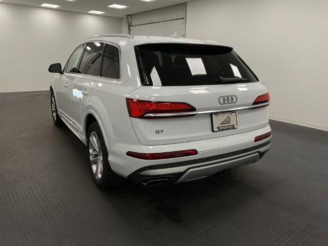 2025 Audi Q7 Vehicle Photo in Appleton, WI 54913