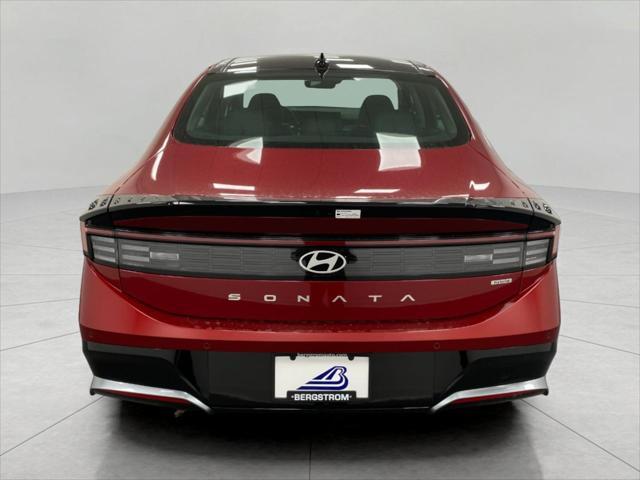 2025 Hyundai SONATA Hybrid Vehicle Photo in Appleton, WI 54913