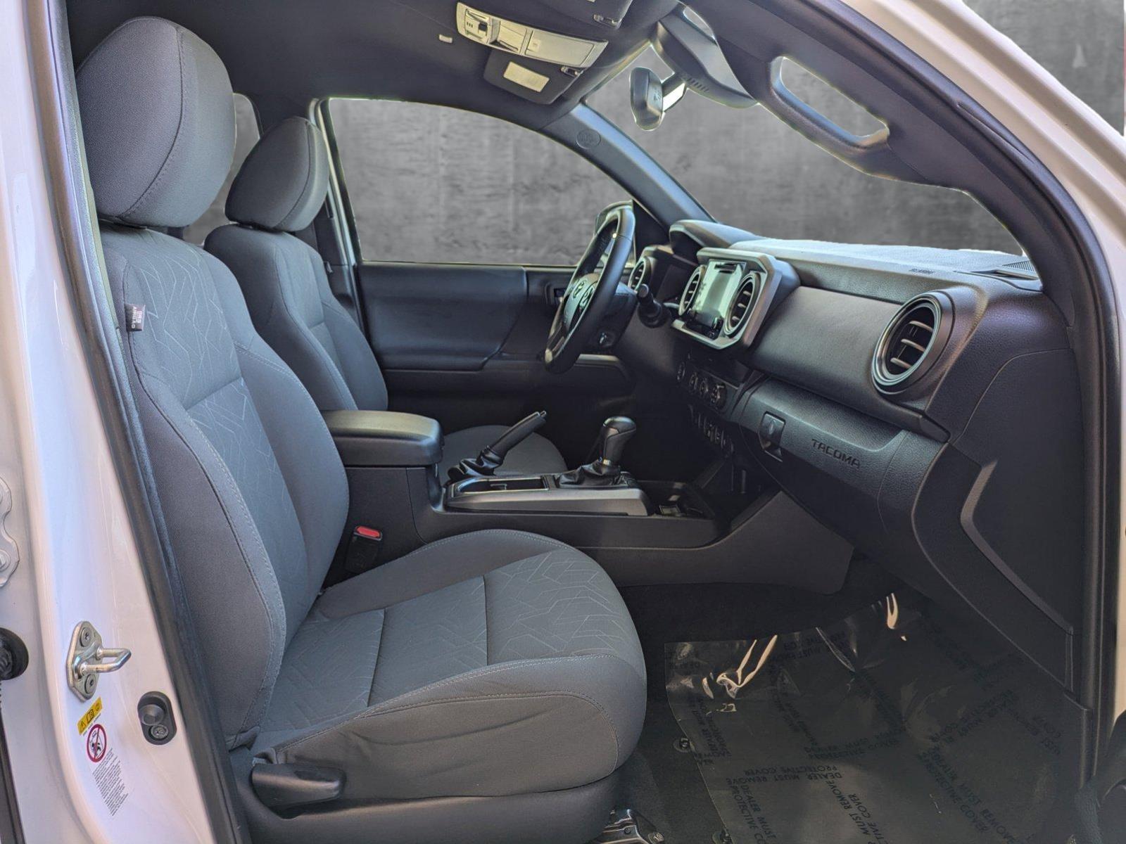 2019 Toyota Tacoma 2WD Vehicle Photo in Tustin, CA 92782