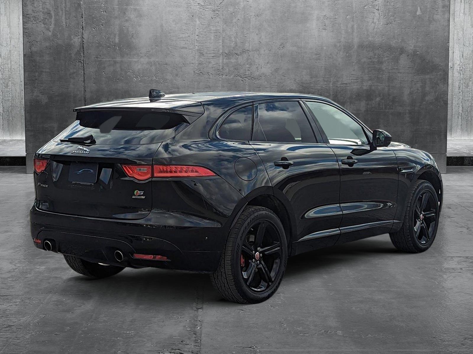 2017 Jaguar F-PACE Vehicle Photo in Spokane, WA 99201