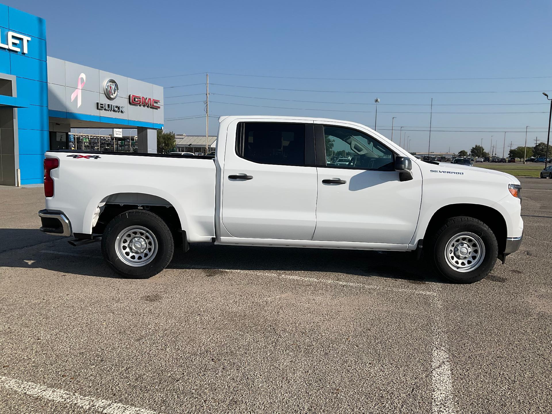 2024 Chevrolet Silverado 1500 Vehicle Photo in PONCA CITY, OK 74601-1036