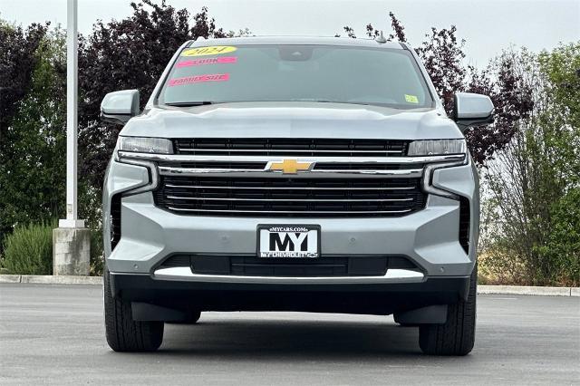 2024 Chevrolet Suburban Vehicle Photo in SALINAS, CA 93907-2500