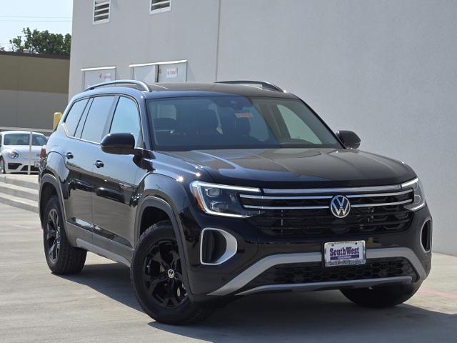 2024 Volkswagen Atlas Vehicle Photo in WEATHERFORD, TX 76087