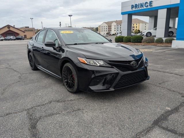 Used 2020 Toyota Camry SE with VIN 4T1G11AK0LU511301 for sale in Tifton, GA