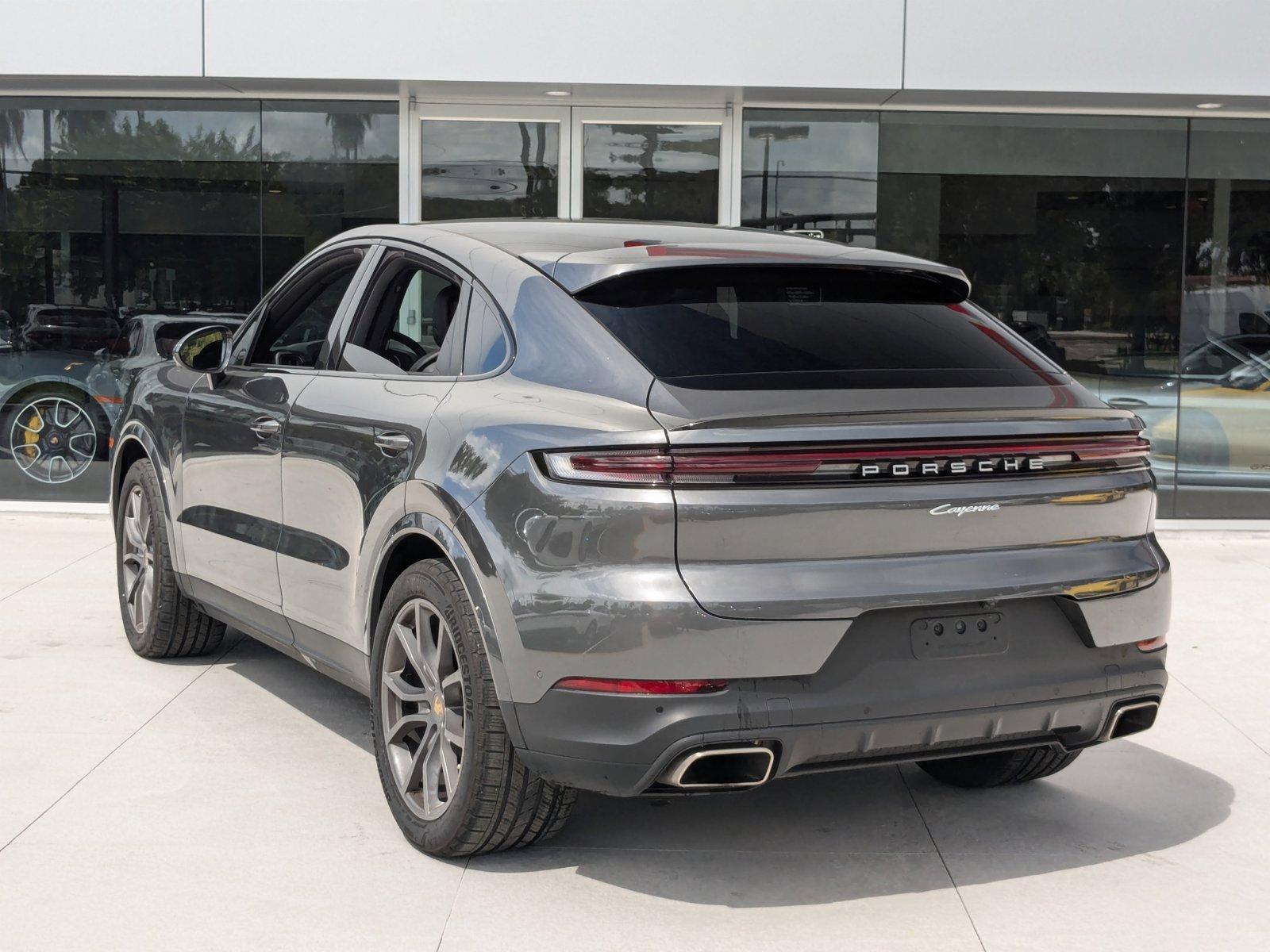 2024 Porsche Cayenne Vehicle Photo in Maitland, FL 32751