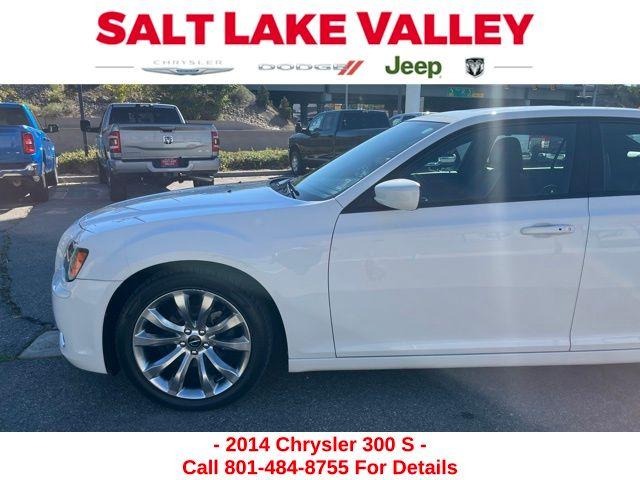 2014 Chrysler 300 Vehicle Photo in Salt Lake City, UT 84115-2787