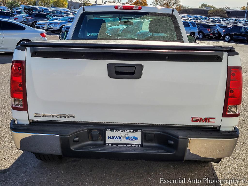 2011 GMC Sierra 1500 Vehicle Photo in Saint Charles, IL 60174