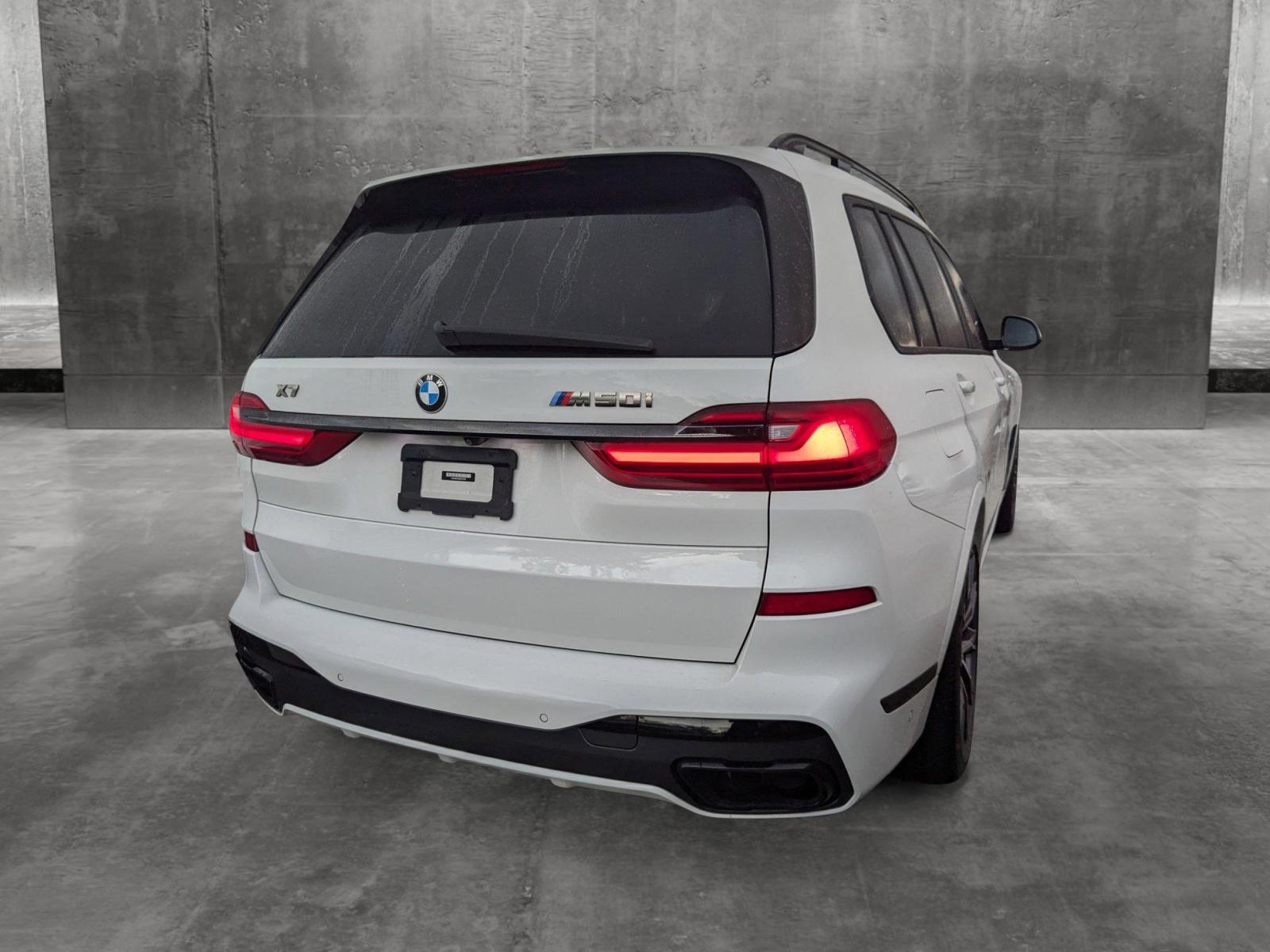 2022 BMW X7 M50i Vehicle Photo in Miami, FL 33169