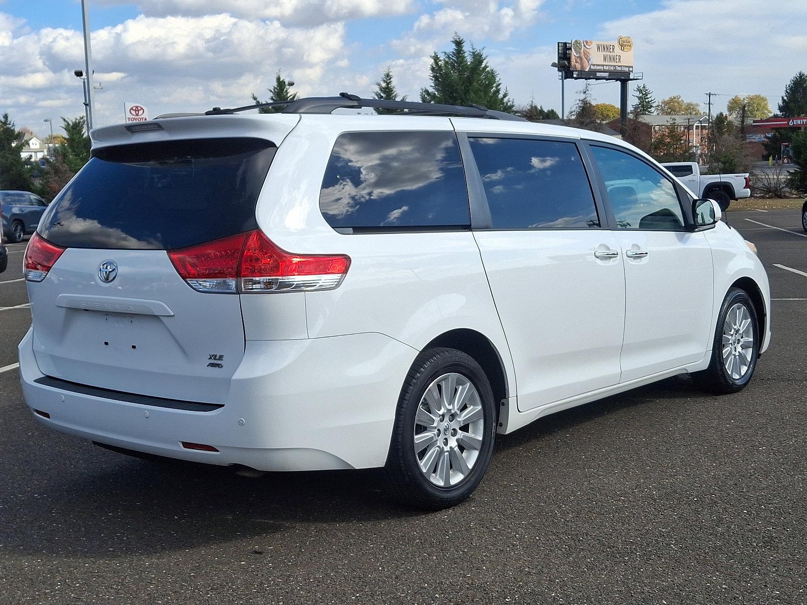 2014 Toyota Sienna Vehicle Photo in Trevose, PA 19053