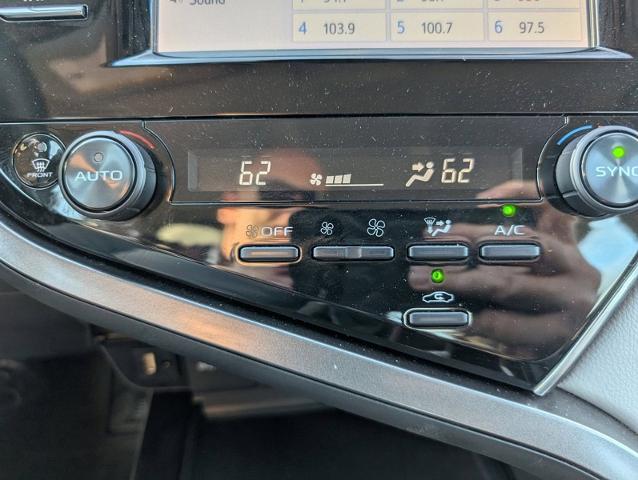 2018 Toyota Camry Vehicle Photo in HARRISBURG, PA 17111-1033