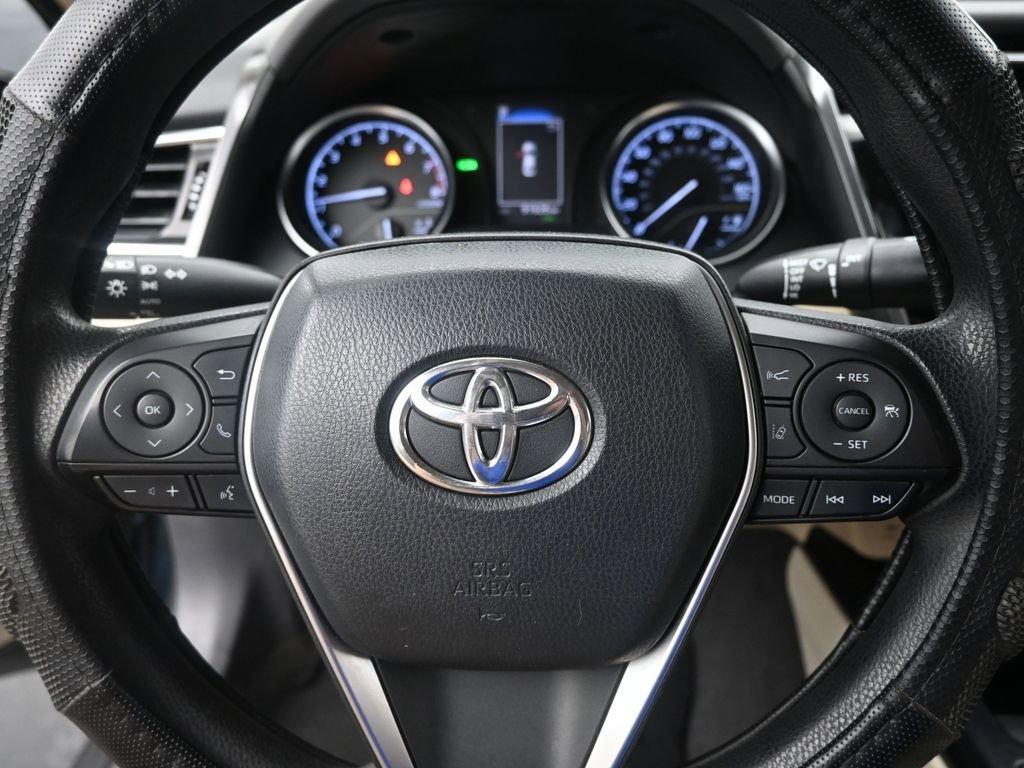 2018 Toyota Camry Vehicle Photo in Cedar Rapids, IA 52402