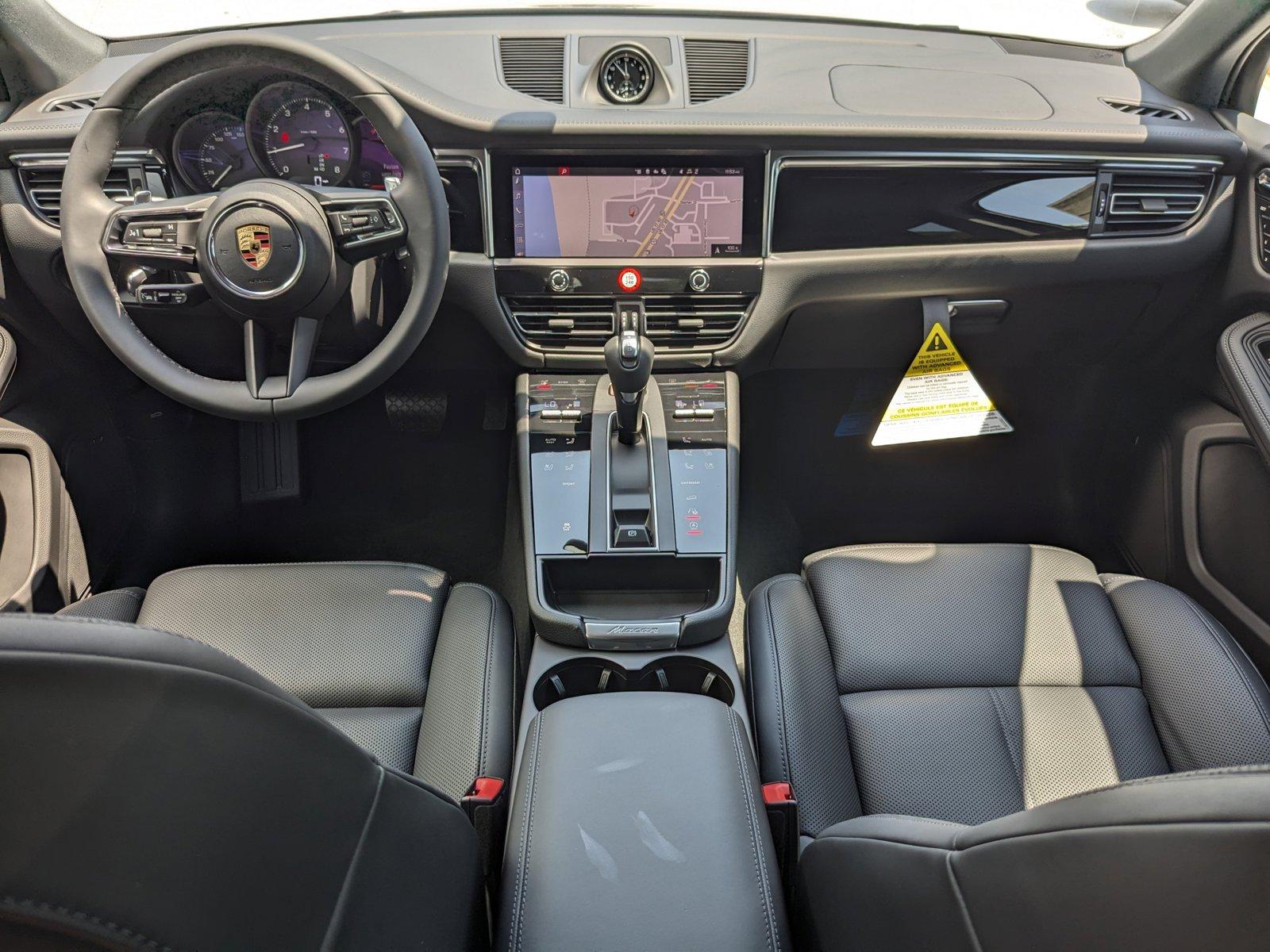 2024 Porsche Macan Vehicle Photo in Maitland, FL 32751