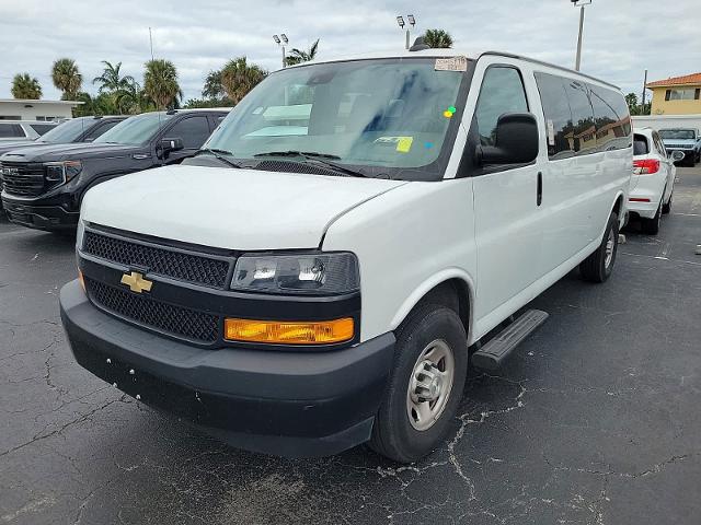 2023 Chevrolet Express Passenger 3500 Vehicle Photo in LIGHTHOUSE POINT, FL 33064-6849