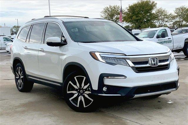 2021 Honda Pilot Vehicle Photo in TOPEKA, KS 66609-0000