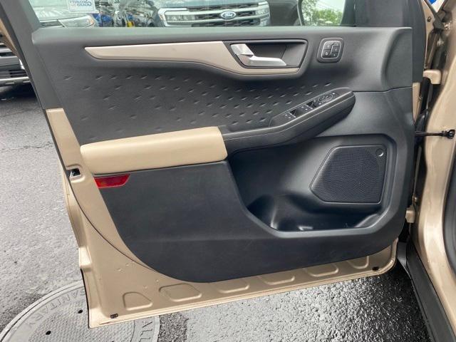 2020 Ford Escape Vehicle Photo in Mahwah, NJ 07430-1343