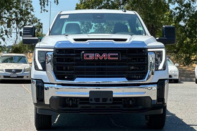 2024 GMC Sierra 2500 HD Vehicle Photo in ELK GROVE, CA 95757-8703