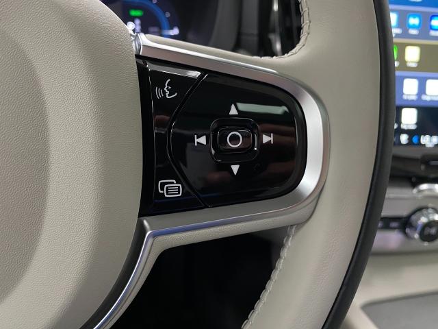 2025 Volvo XC60 Plug-In Hybrid Vehicle Photo in Appleton, WI 54913