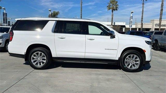 2024 Chevrolet Suburban Vehicle Photo in RIVERSIDE, CA 92504-4106