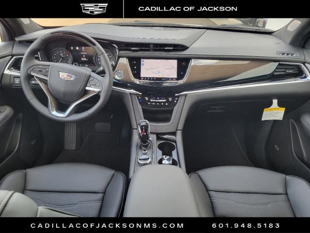 2025 Cadillac XT6 Vehicle Photo in RIDGELAND, MS 39157-4406