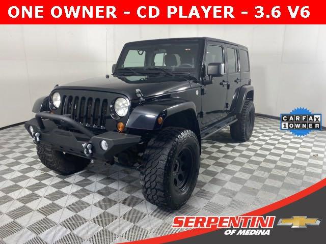 2013 Jeep Wrangler Unlimited Vehicle Photo in MEDINA, OH 44256-9001