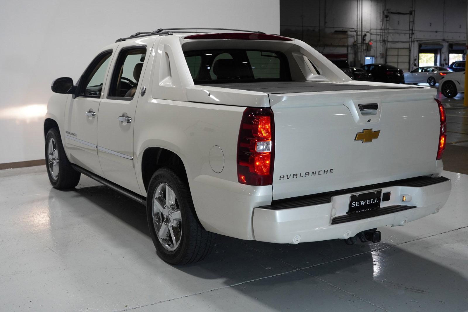 2013 Chevrolet Avalanche Vehicle Photo in GRAPEVINE, TX 76051