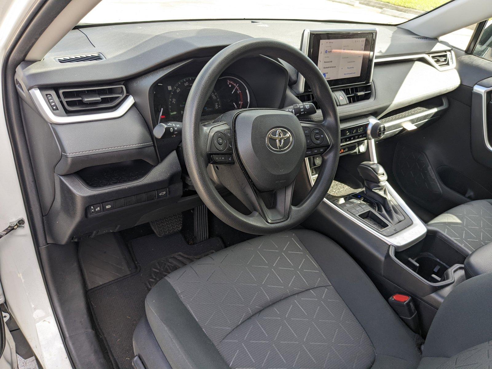 2023 Toyota RAV4 Vehicle Photo in Davie, FL 33331