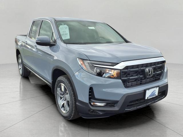 2025 Honda Ridgeline Vehicle Photo in Oshkosh, WI 54904