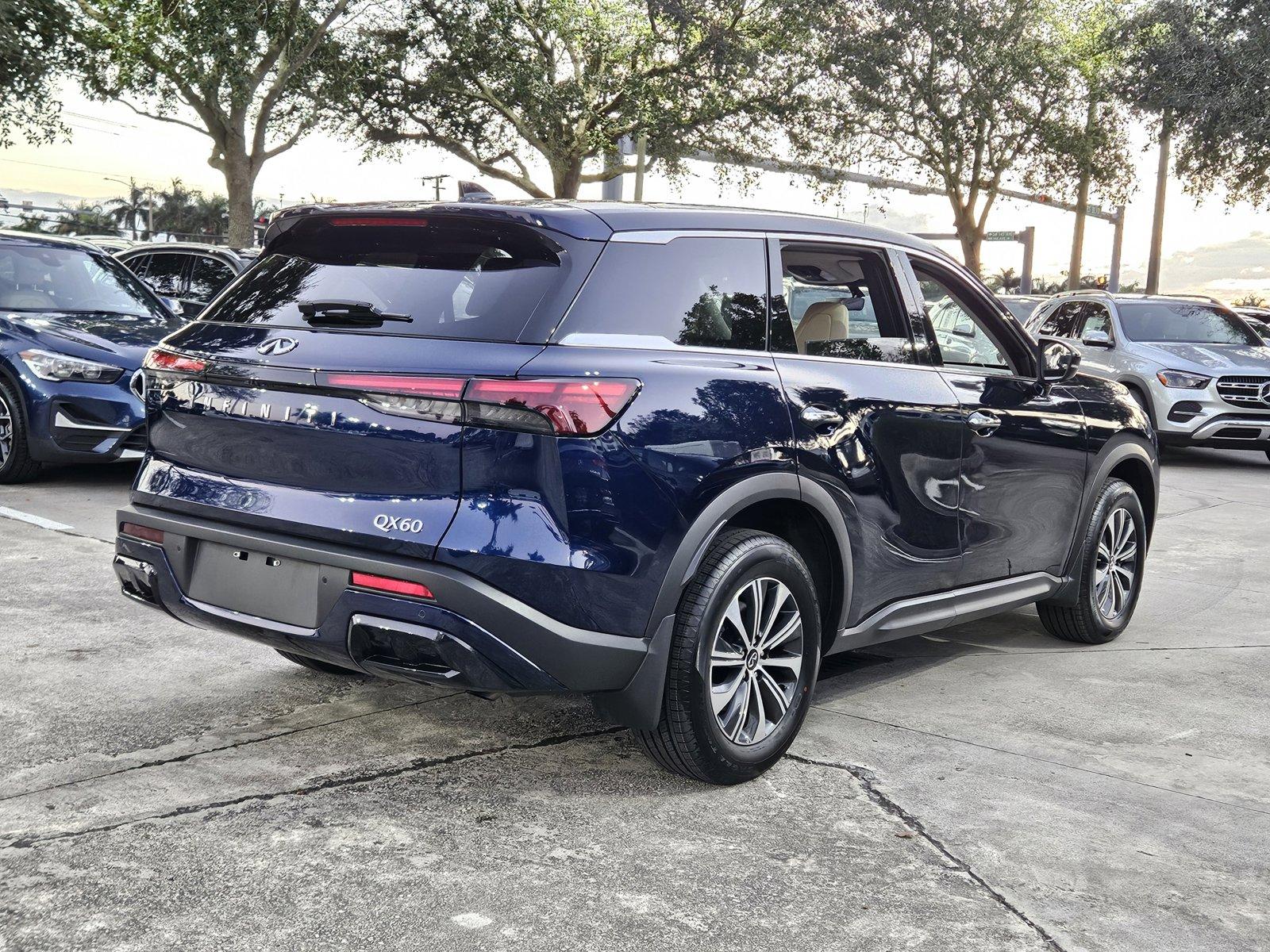 2024 INFINITI QX60 Vehicle Photo in Pembroke Pines , FL 33027