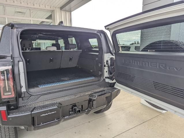 2024 GMC HUMMER EV SUV Vehicle Photo in POMEROY, OH 45769-1023