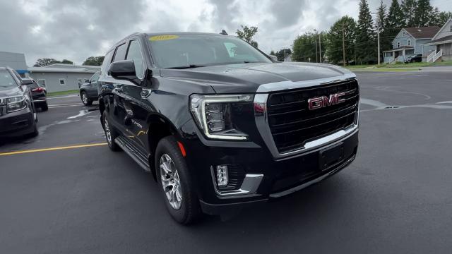 2022 GMC Yukon Vehicle Photo in MASSENA, NY 13662-2255