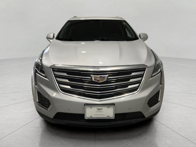 2017 Cadillac XT5 Vehicle Photo in GREEN BAY, WI 54303-3330