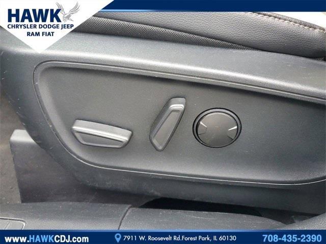 2021 Ford Escape Vehicle Photo in Plainfield, IL 60586