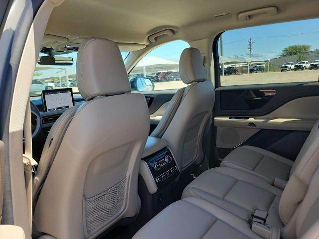 2023 Lincoln Aviator Vehicle Photo in MIDLAND, TX 79703-7718