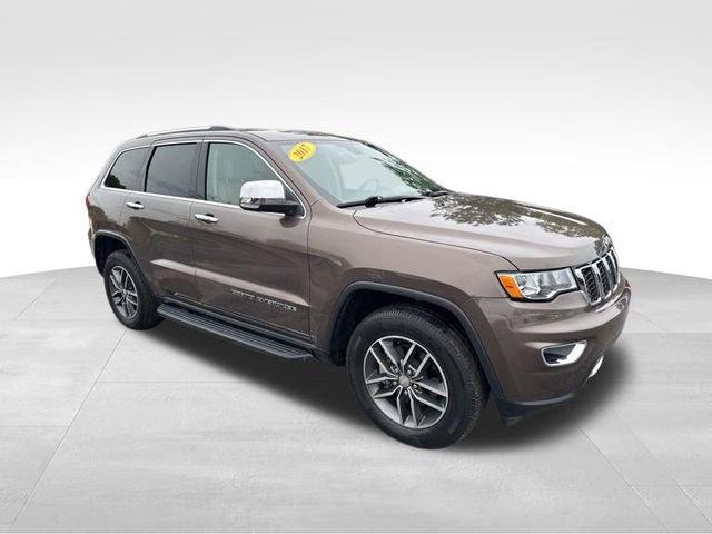 2017 Jeep Grand Cherokee Vehicle Photo in MEDINA, OH 44256-9631